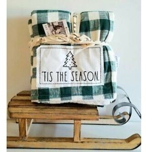 Rae Dunn Buffalo Plaid sherpa throw blanket